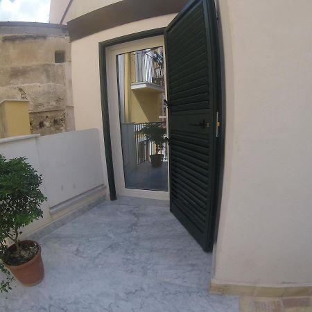 Hotel Kuro Palermo Exterior foto